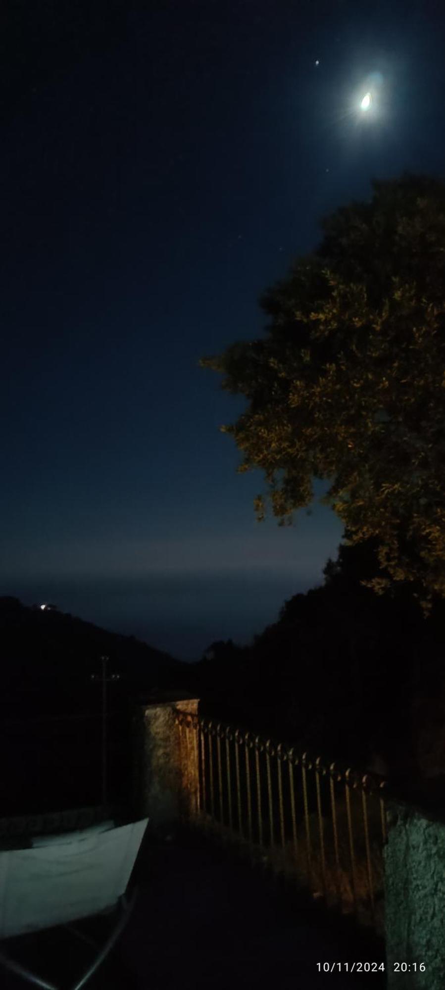 La Quiete Accesa Hotel Vernazza Bagian luar foto