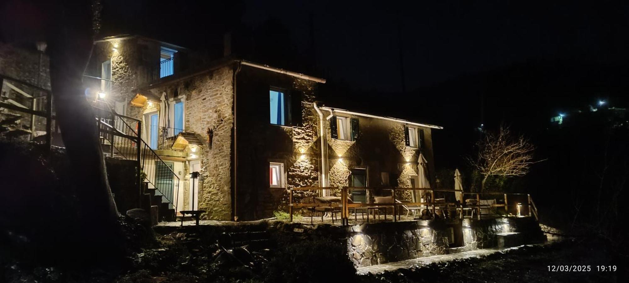 La Quiete Accesa Hotel Vernazza Bagian luar foto